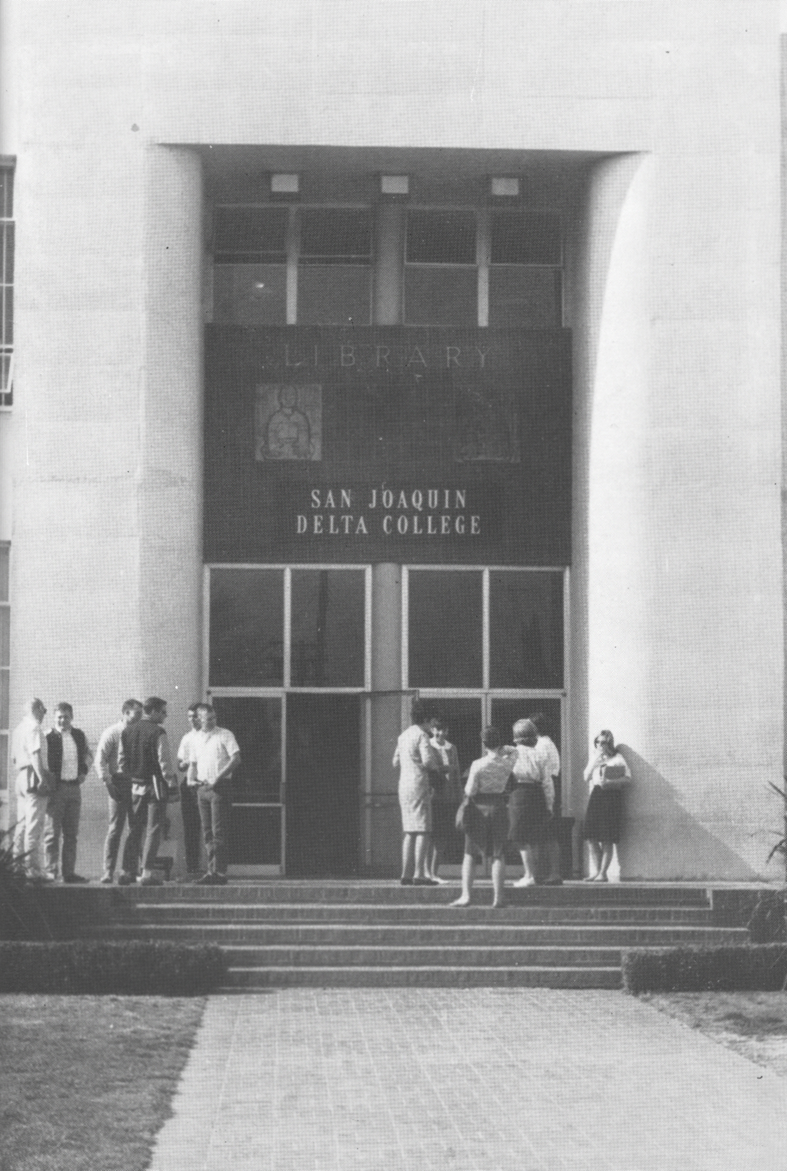 Main entrance to the Delta College library in 1963