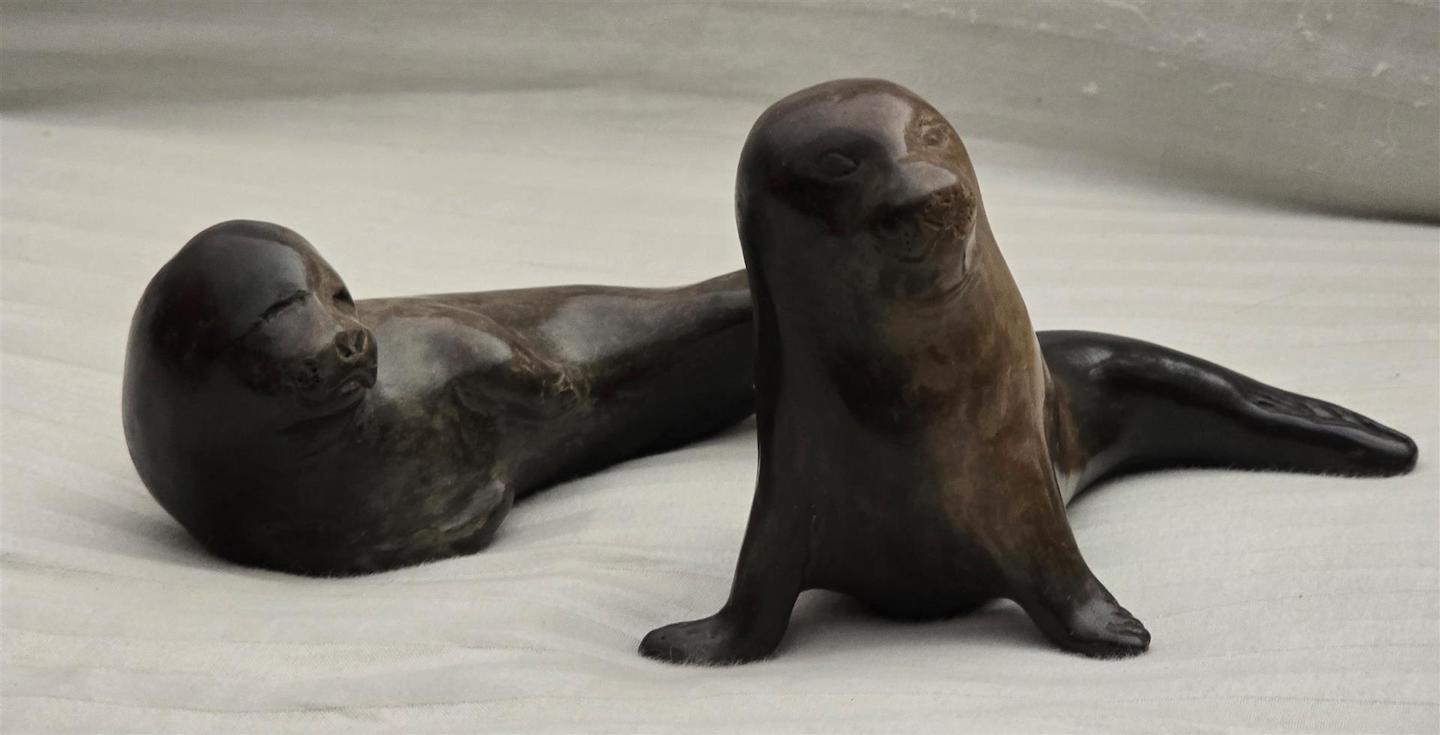 cournoyer twin seals