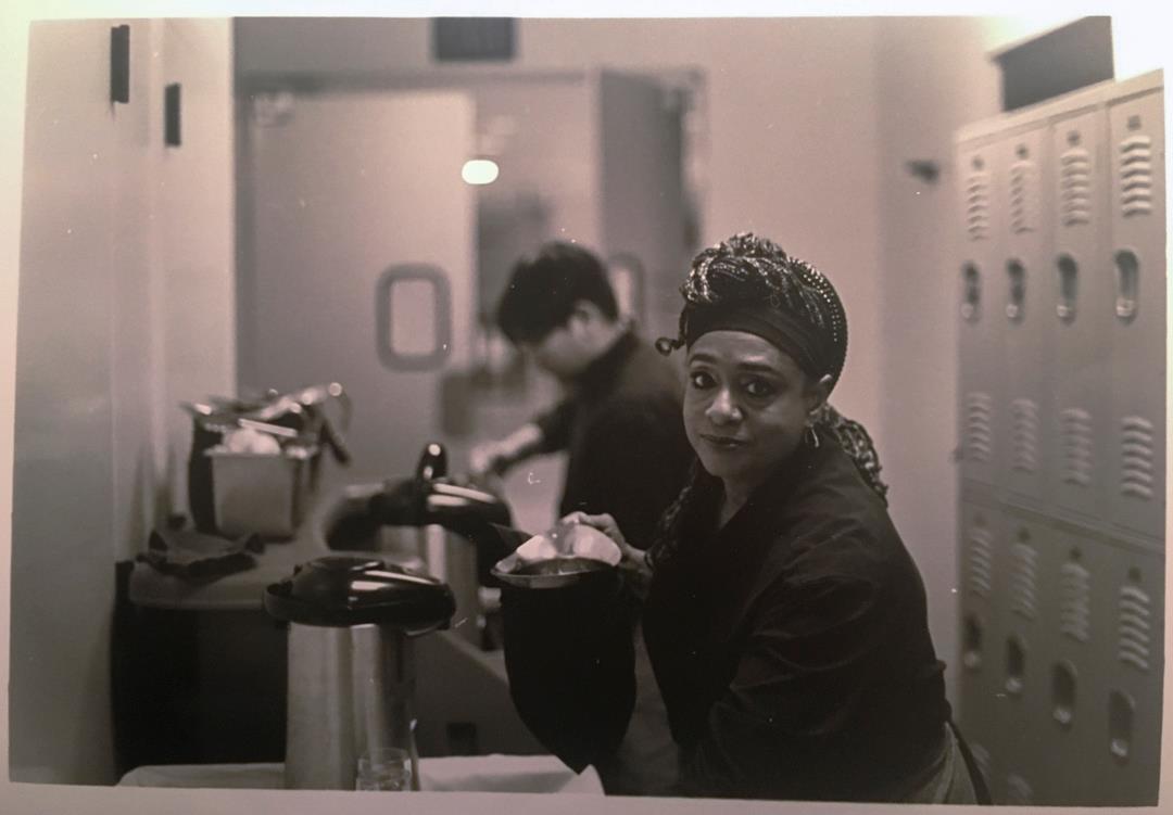 hernandez pouring gaze